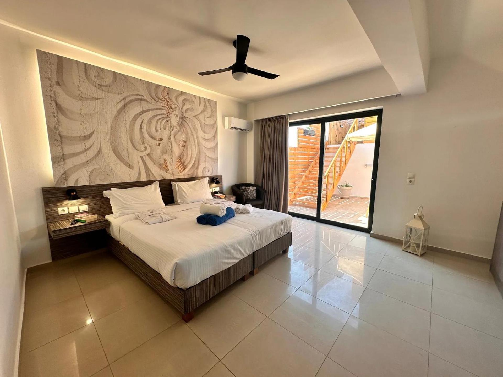 Eurohotel Katrin Suites (Adults Only) Херсониссос Экстерьер фото